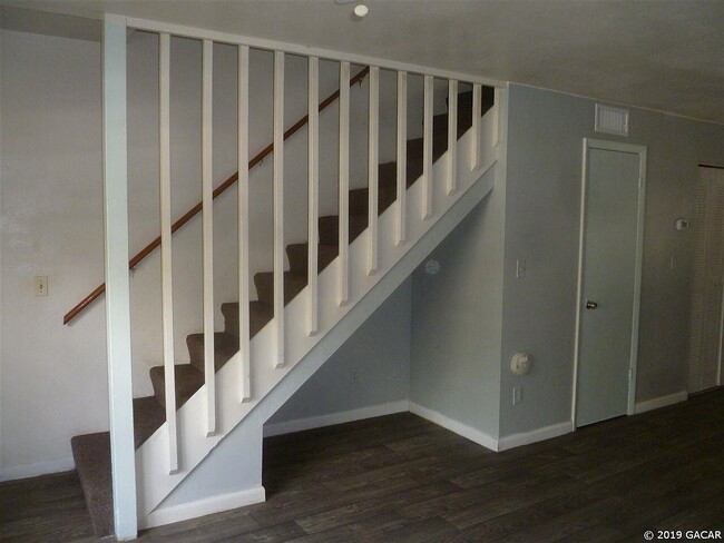 Foto del edificio - SWEETWATER PINE APARTMENTS