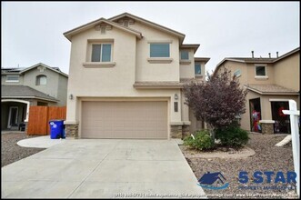 Building Photo - 3881 Loma Brisa Dr