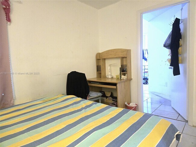Foto del edificio - 8365 SW 152nd Ave