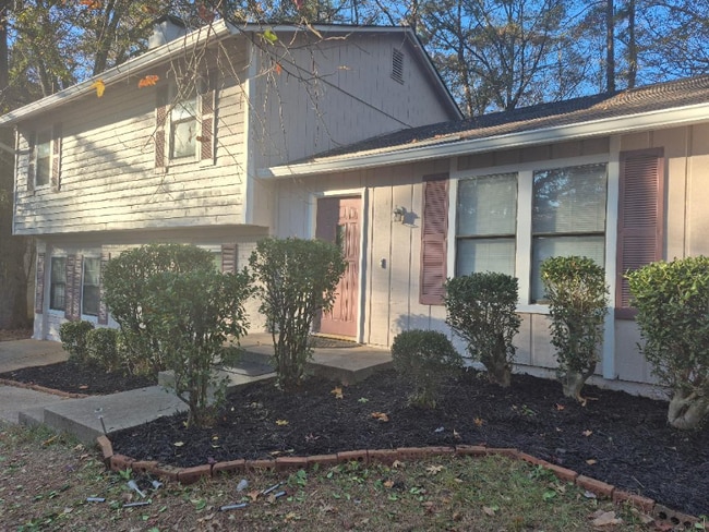 Photo - 4446 Blackbirch Ln House