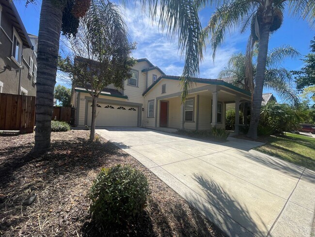 Building Photo - 836 Shasta Daisy Dr