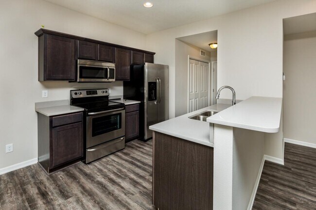 Foto del edificio - 803 SE 10th Ln