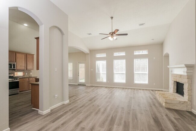 Foto del edificio - 13406 Lake Passage Ln