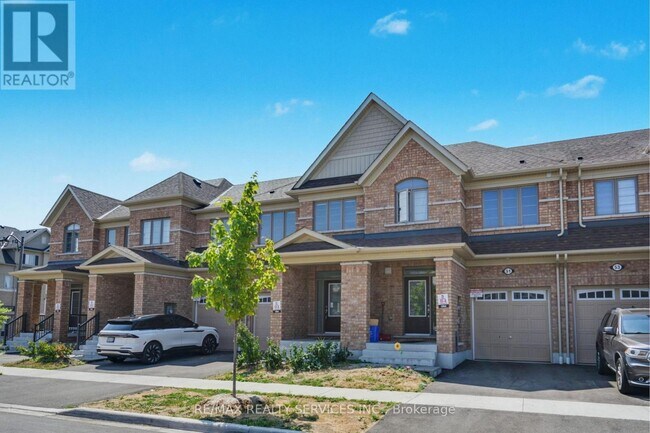 Building Photo - 49 Bayardo Dr