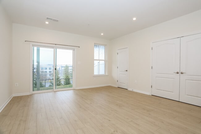 Foto del edificio - 7121 Millstone Rd