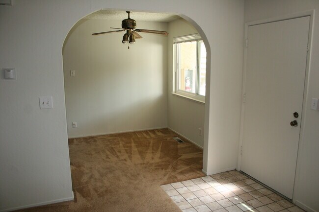 Dining area - 3691 Peacock Ct