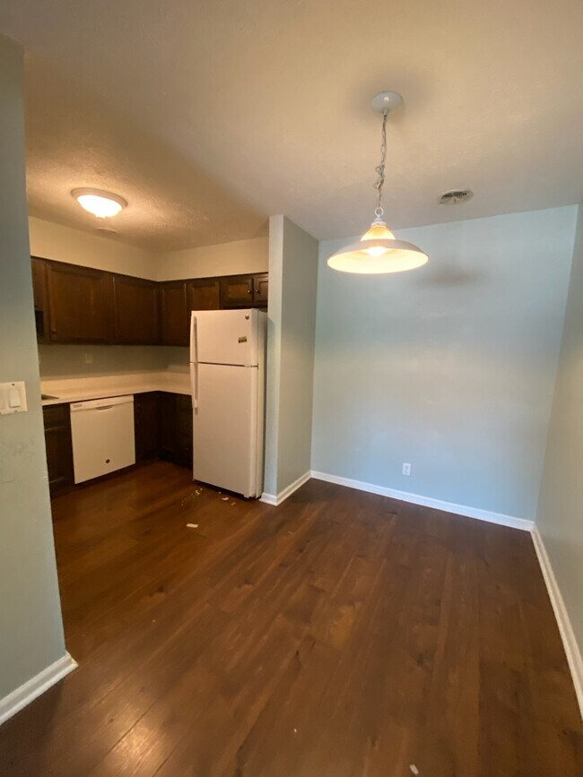 Building Photo - 919 Bluewater Dr