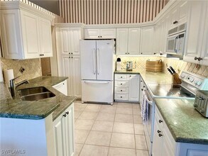 Building Photo - 27080 Lake Harbor Ct