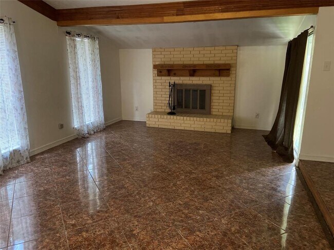 Foto del edificio - 2115 Fall Meadow Dr
