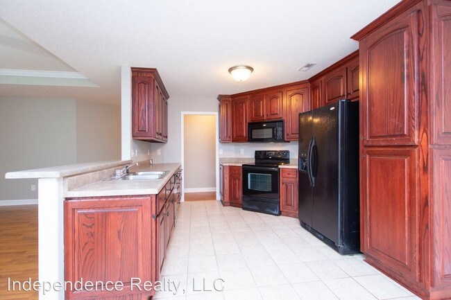 Foto del edificio - 4 br, 2 bath House - 194 Chestnut Oak Circle