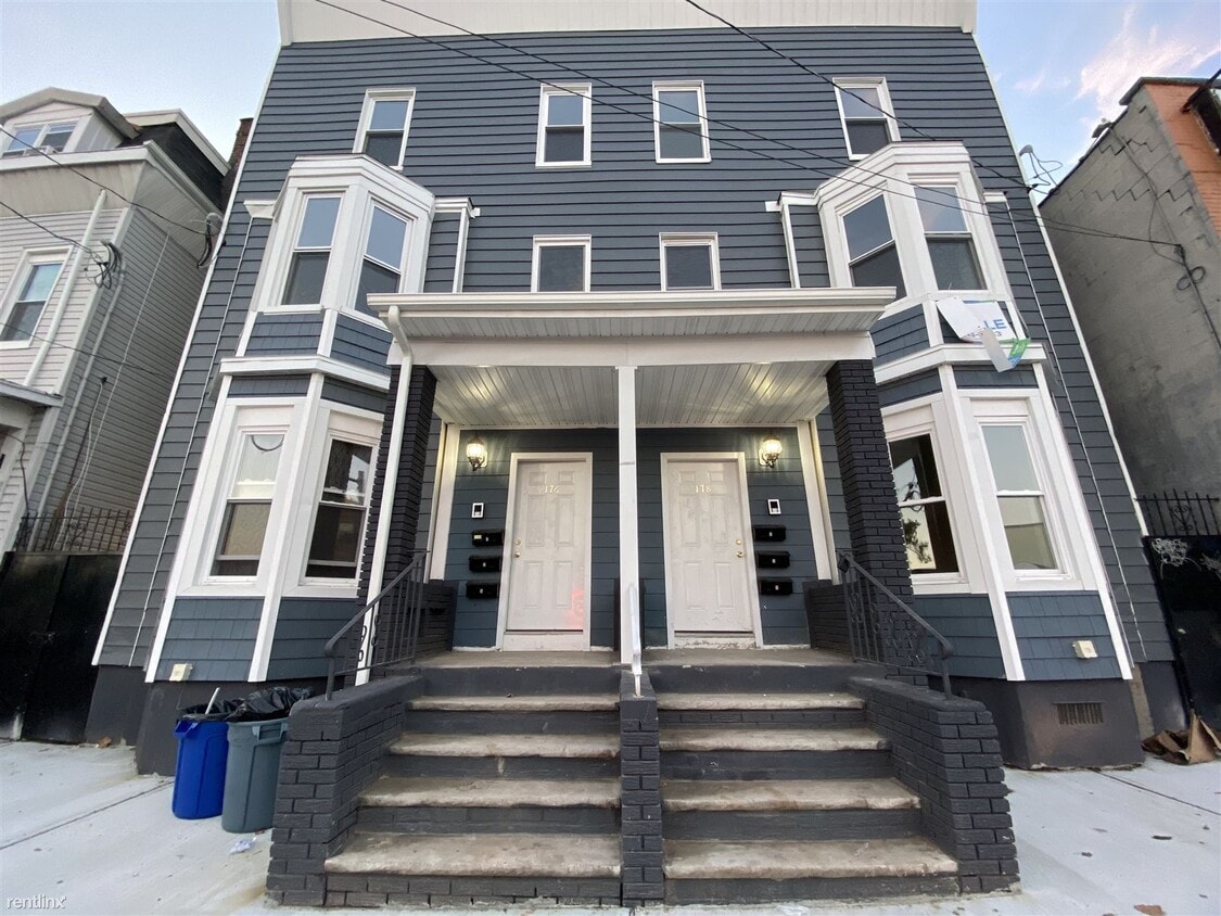 178 Garside St, Newark, NJ 07104 Townhome Rentals in Newark NJ