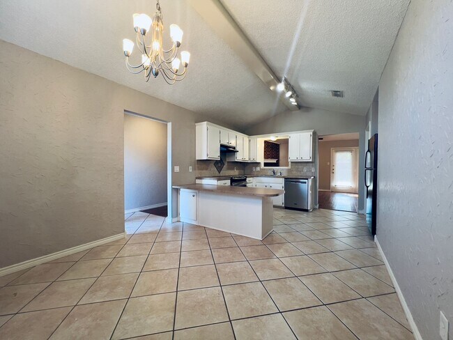 Building Photo - MOVE-IN SPECIAL: Charming 3-Bedroom Home in Frenship ISD — Within Memorial High School Boundaries!