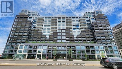 Building Photo - 1100 Sheppard Ave W