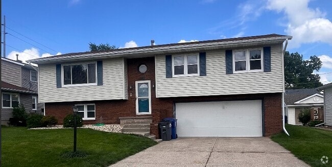 Building Photo - 3751 Tam O Shanter Dr N