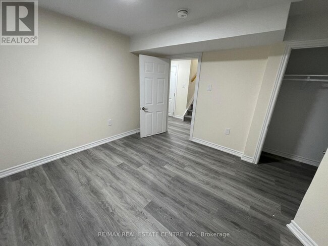 Building Photo - 4520 Donegal Dr
