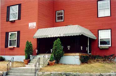Building Photo - 74 School St