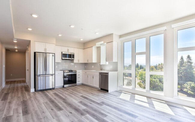 Foto del edificio - 1222 Oakmead Pkwy