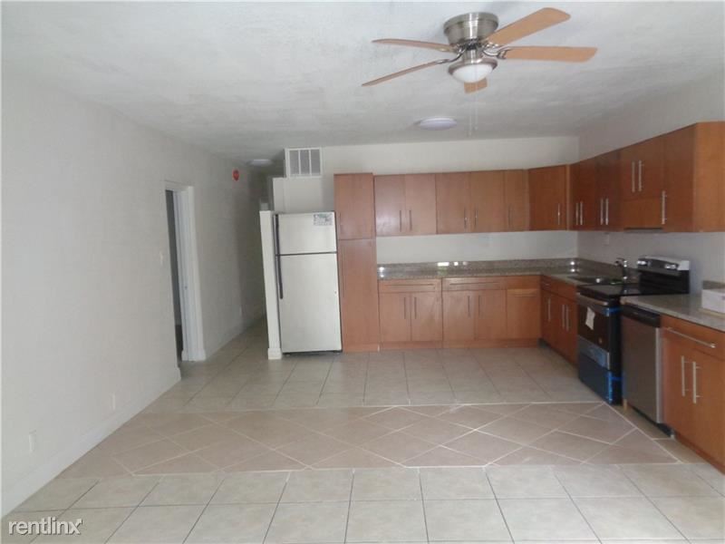 Primary Photo - 2 br, 1 bath House - 5600 SW 48th St