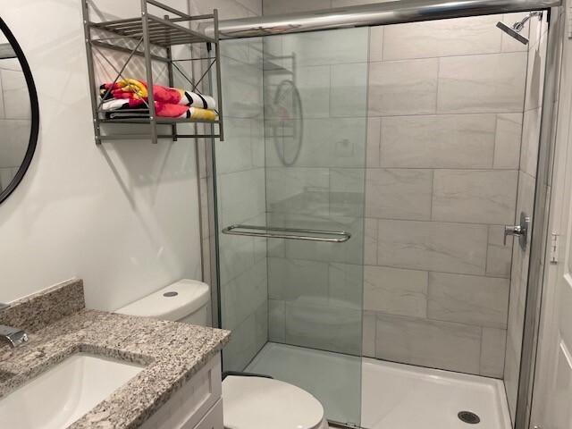 Guest Bathroom - 805 Live Oak Rd