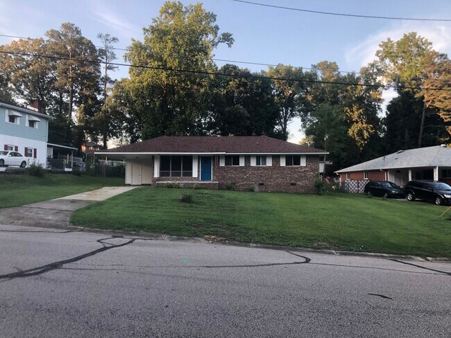 1890 Cascade St Fayetteville Nc 28301 House For Rent In Fayetteville Nc Apartments Com