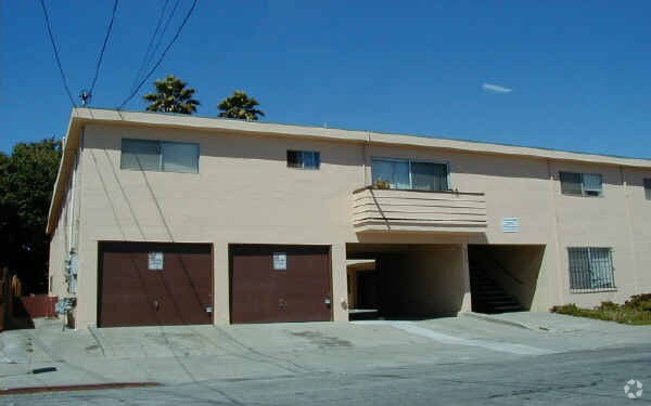 Foto del edificio - 2023 Chanslor Ave