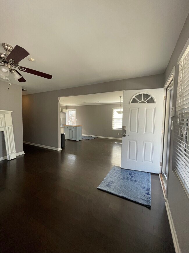 1076 Hubbard St SW, Atlanta, GA 30310 House Rental in Atlanta, GA