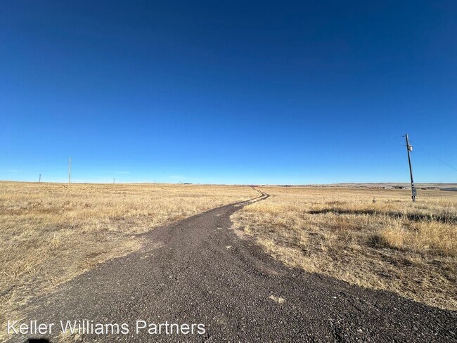 Building Photo - 3 br, 2 bath House - 13380 Log Rd