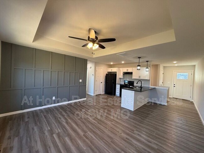 Foto del edificio - 2767 S Meadowlark Ave