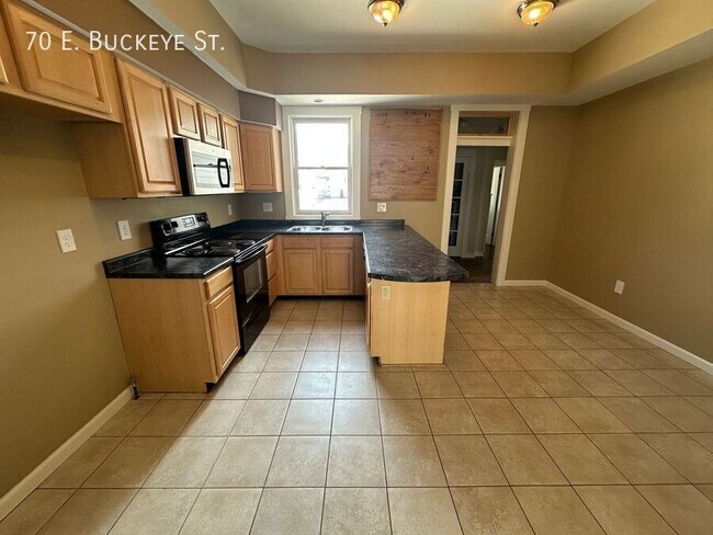Foto del edificio - 70 E Buckeye St