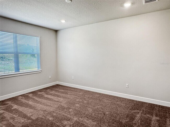 Foto del edificio - 15209 Willow Ridge Dr