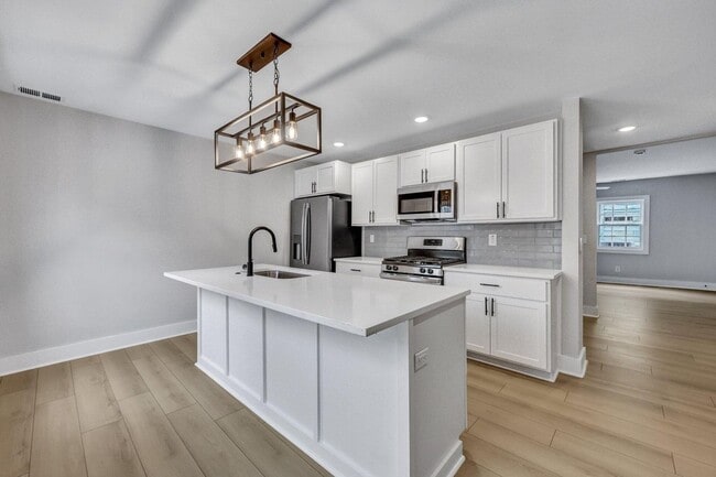 Photo - 90 Hanover St Apartment