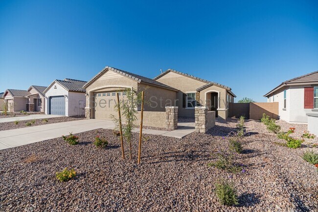 Foto del edificio - 36550 W Giallo Ln