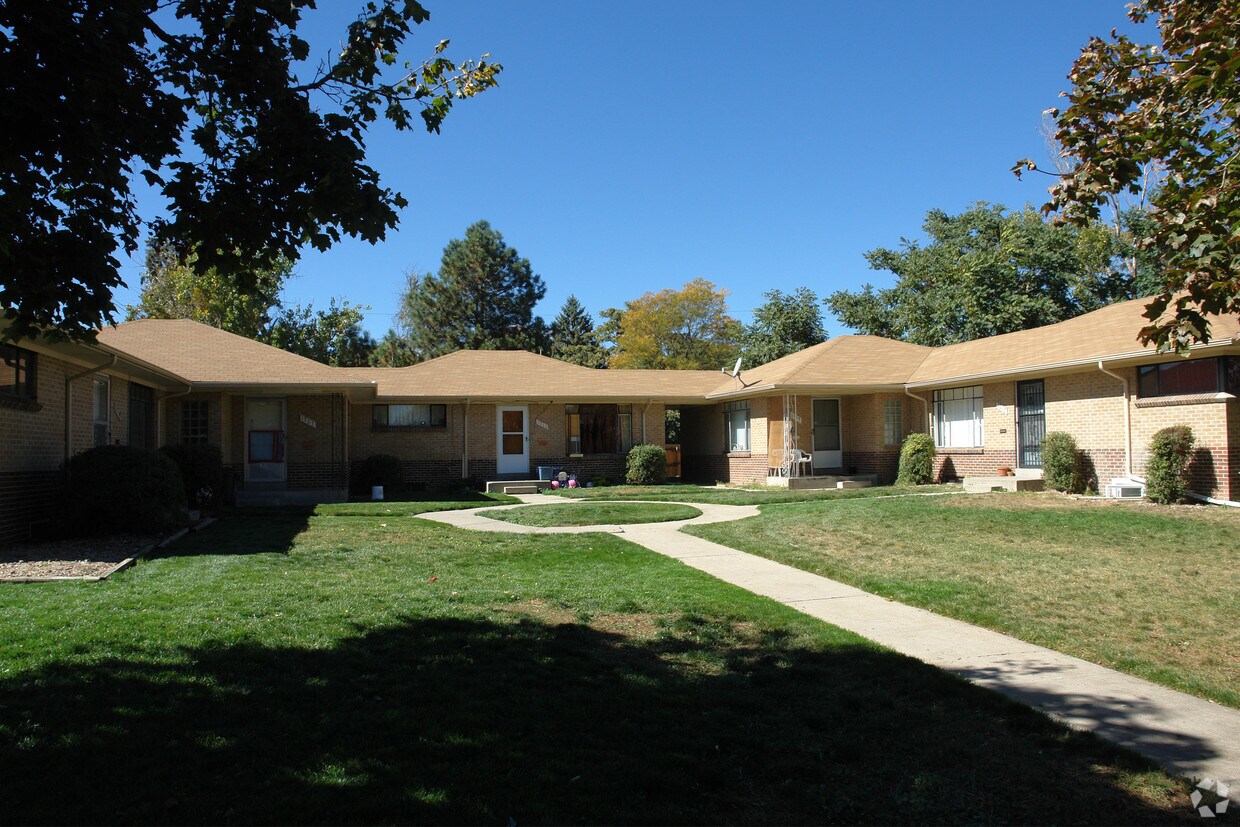 Foto principal - 1301-1317 Lansing St
