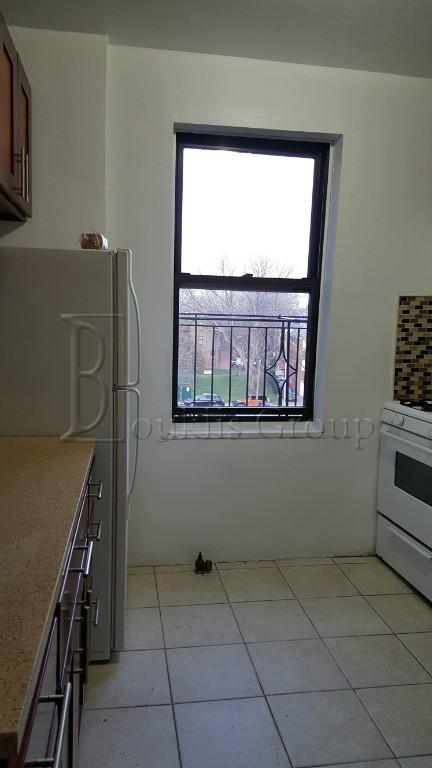 Building Photo - 2230 75th St