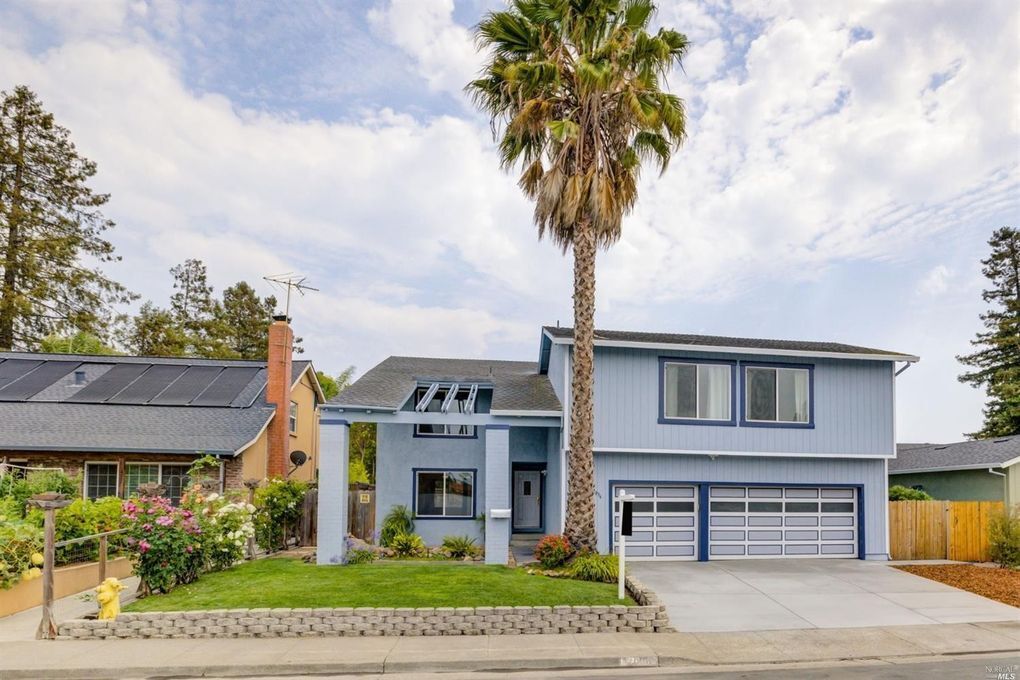 2036 Vista Ln, Petaluma, CA 94954 House Rental in Petaluma, CA