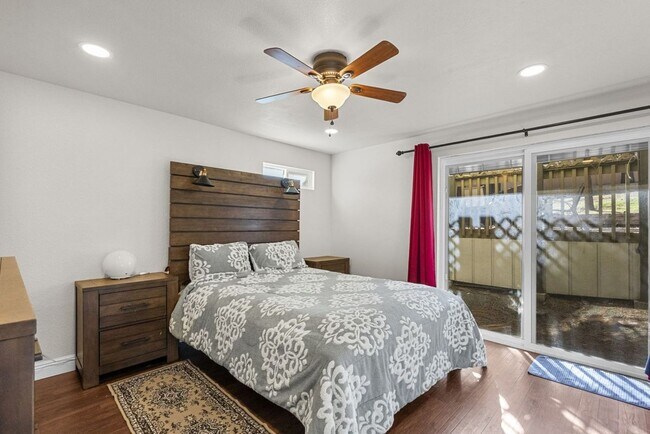 Foto del edificio - 1197 Oriole Rd