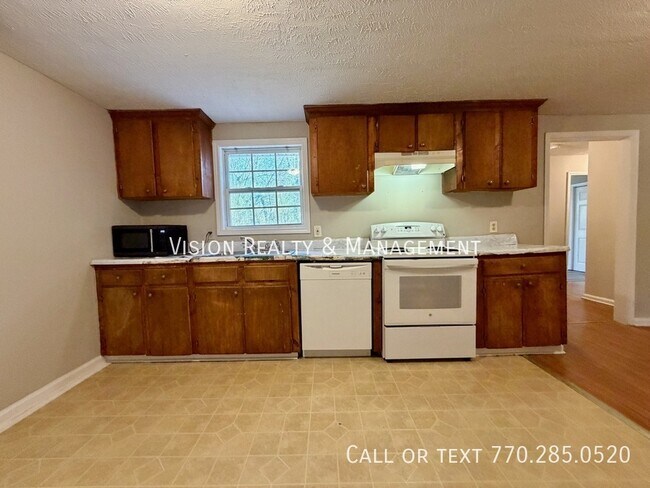 Foto del edificio - 219 Harmon Ave