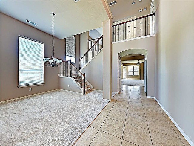 Building Photo - 403 Bur Oak Trail