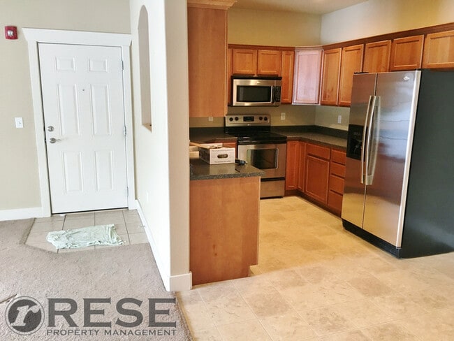 Building Photo - Cozy Condo in Saratoga Springs