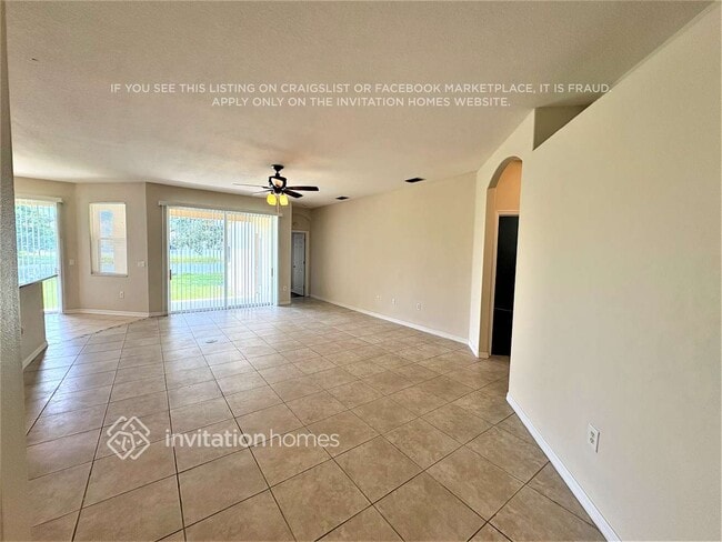 Building Photo - 15671 Lemon Fish Dr