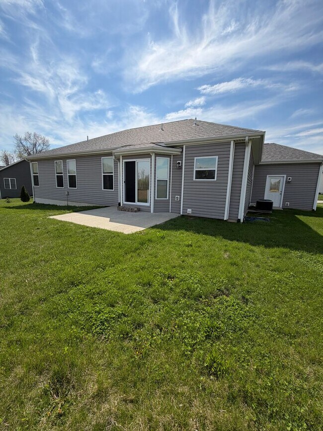 Foto del edificio - 1204 Yeats Ct