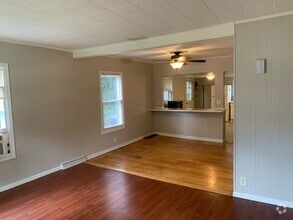 Building Photo - 1308 Laurel Ave