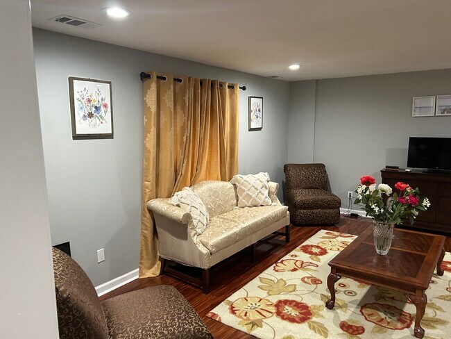 Foto del edificio - 4448 Grove Lake Ct