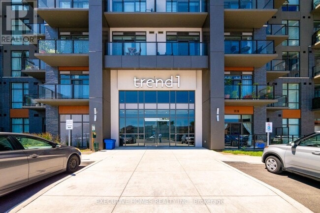 Photo du bâtiment - 450-450 Dundas St E