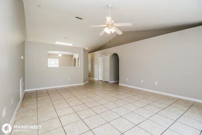 Foto del edificio - 1591 Courtland Blvd, Deltona, FL 32738