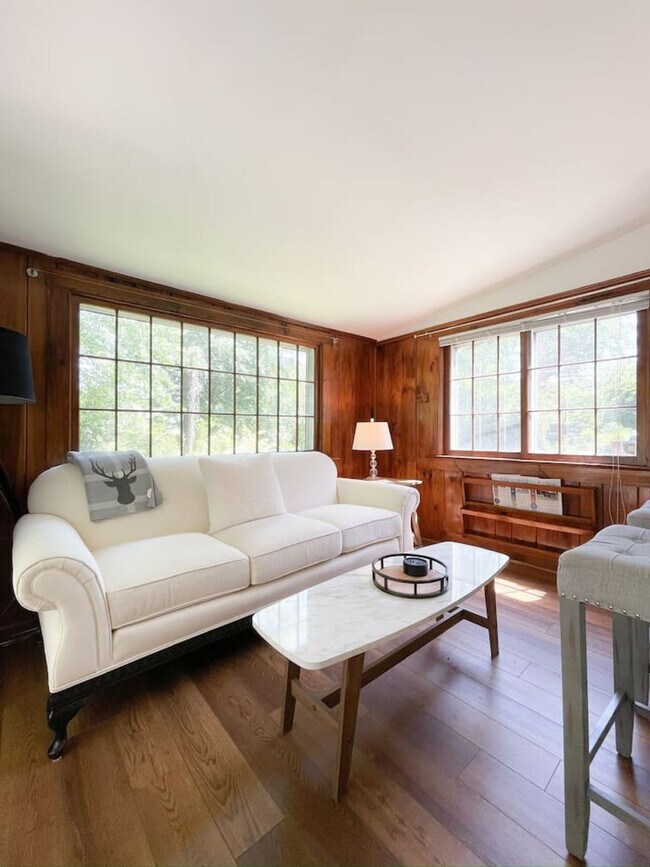 Foto del edificio - 2134 Winter St