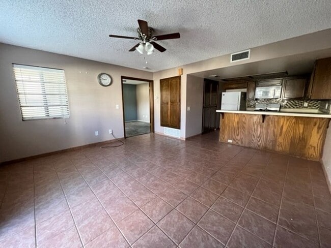 Building Photo - 1190 Ramar Rd