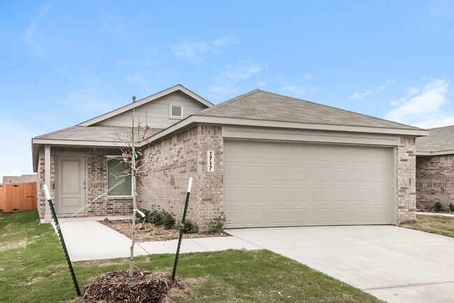 Building Photo - 1717 Crossbill St