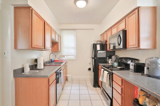 Foto del edificio - 252-2525 E 18th Ave