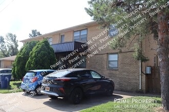 Building Photo - 410 E Prescott Ave